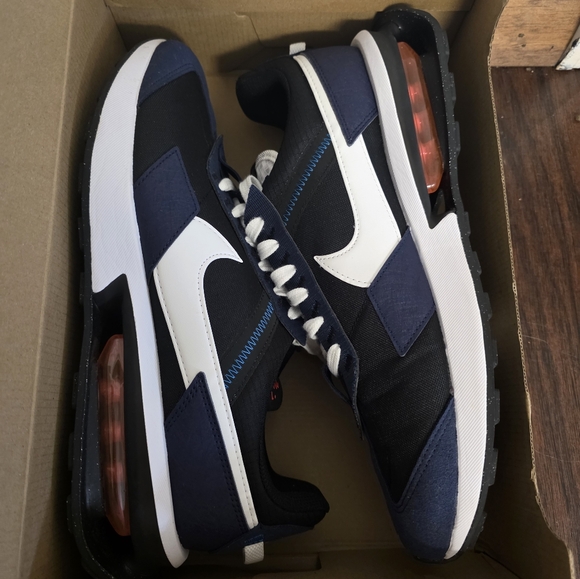 (NEW!) Size 12 - Nike Air Max Pre-Day Black Midnight Navy - Picture 1 of 6